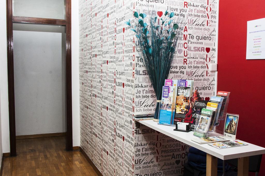 Art City Hostel Barcelona (Adults Only) Dış mekan fotoğraf