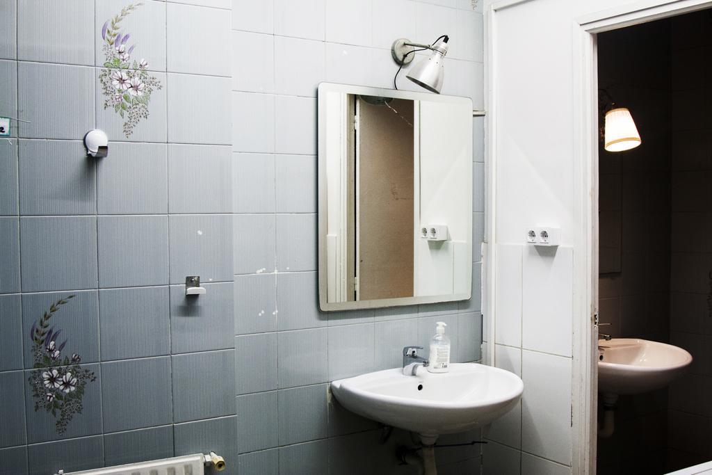 Art City Hostel Barcelona (Adults Only) Dış mekan fotoğraf